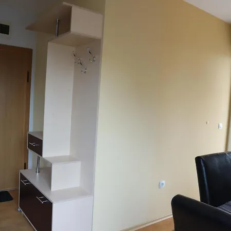 Studio Luxury